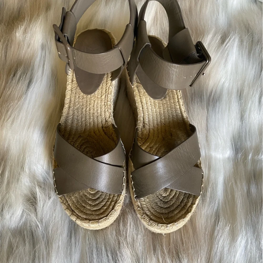 Marc Fisher elevated espadrille - Picture 2 of 3